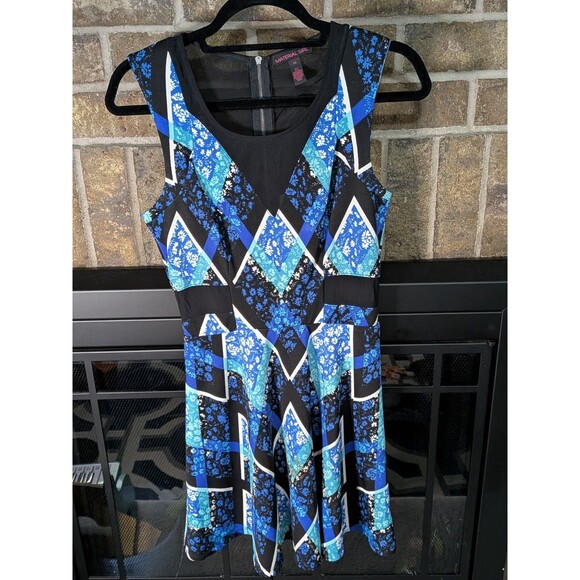Material Girl Vibrant Geometric Chain Print  Sleeveless Fit & Flare Dress Med - Picture 1 of 4